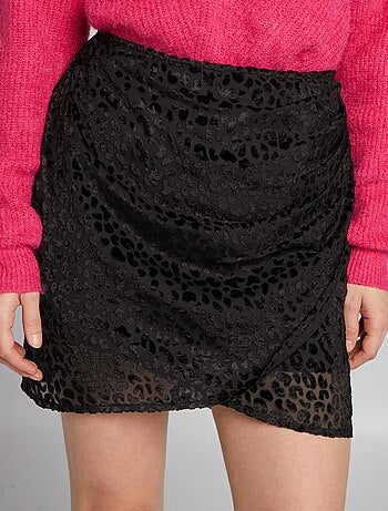 Falda de terciopelo