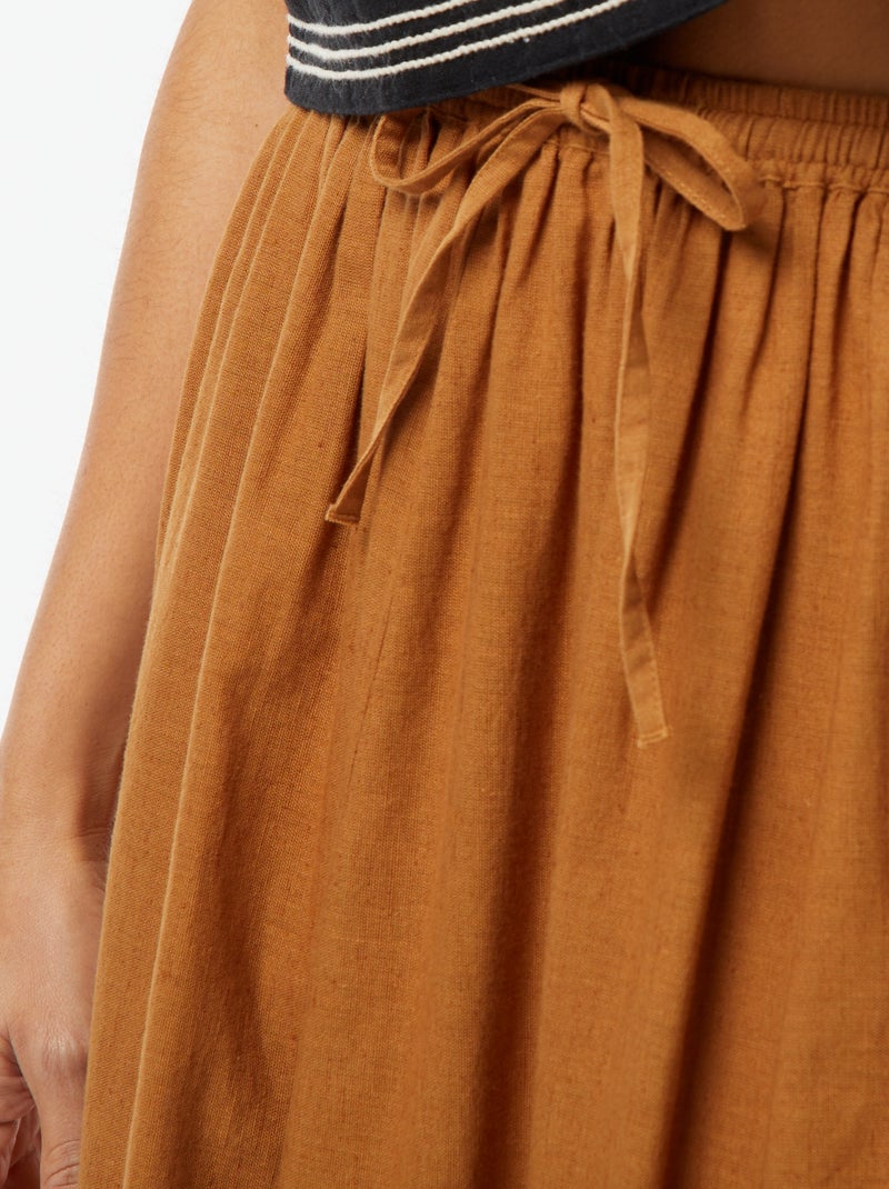 Falda larga con cintura elástica y cordones Marron - Kiabi