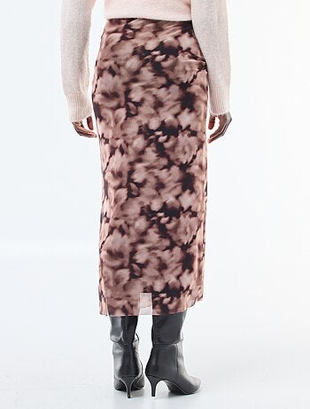 Falda larga de malla con estampado floral