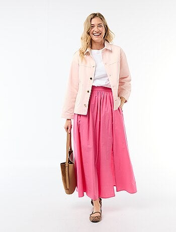 Falda larga y amplia acampanada