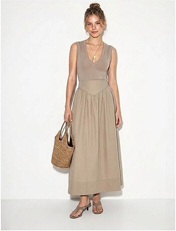 Falda maxi skater de cintura alta lucci