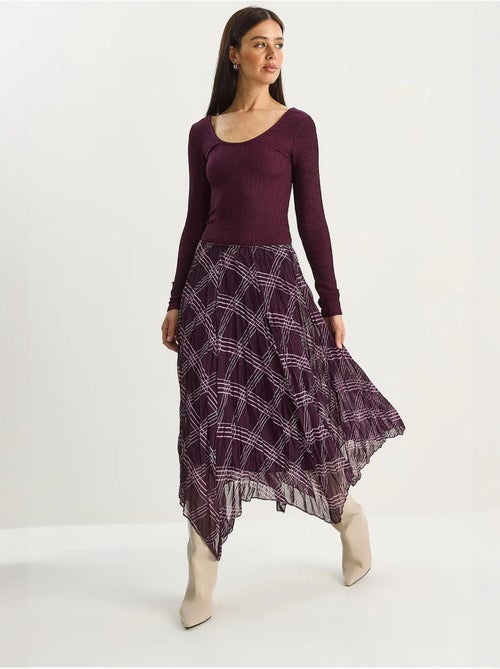 Falda midi a cuadros con forro lucci - Kiabi Falda midi a cuadros con forro lucci - Kiabi