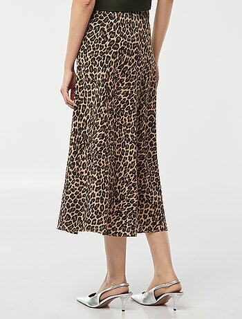 Falda midi con estampado de leopardo