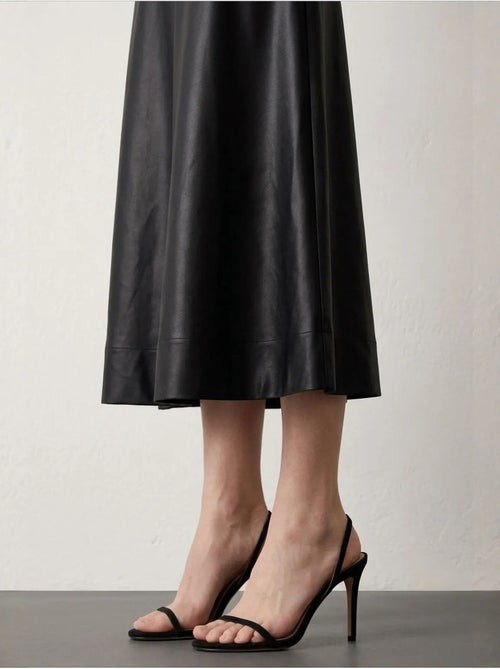 Falda midi de línea a de polipiel y tiro alto my fashion - Kiabi Falda midi de línea a de polipiel y tiro alto my fashion - Kiabi