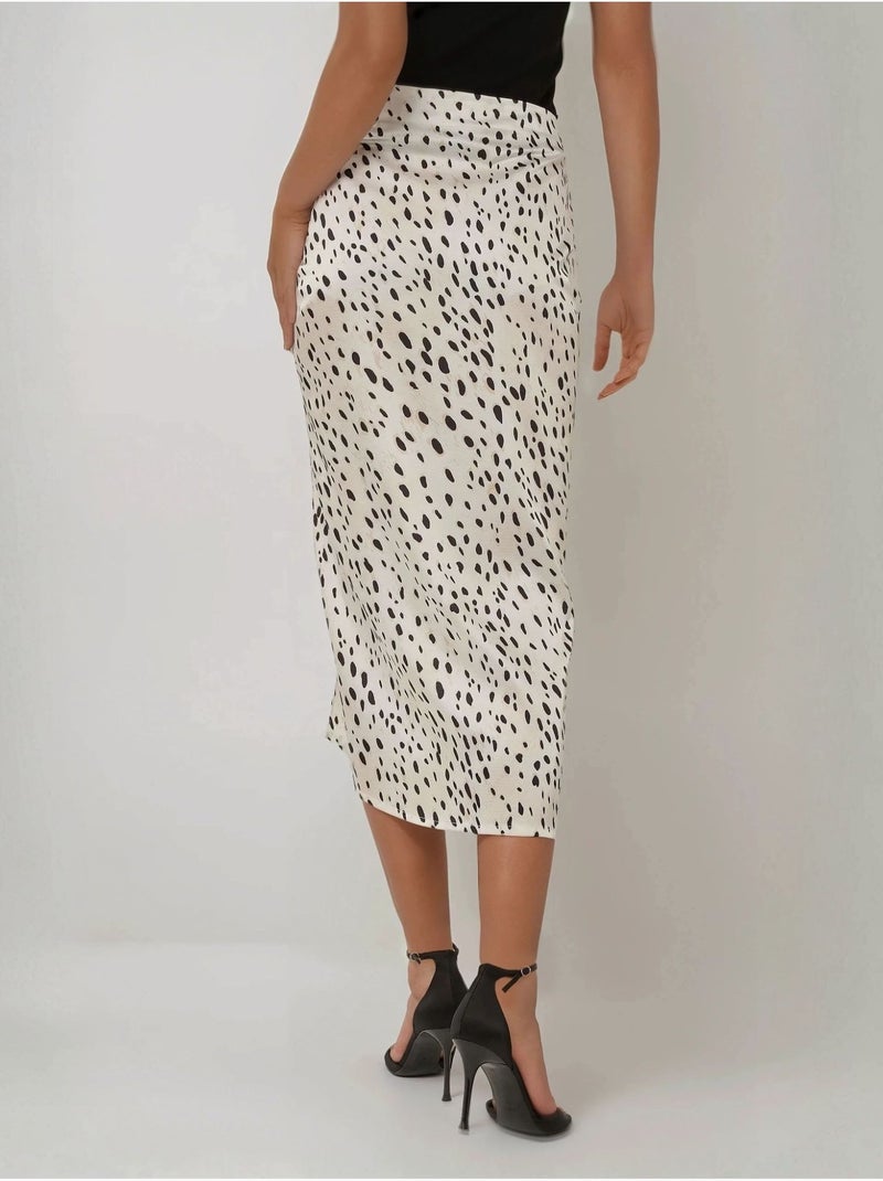 Falda midi de satén ajustada estampada con abertura Multicolor - Kiabi