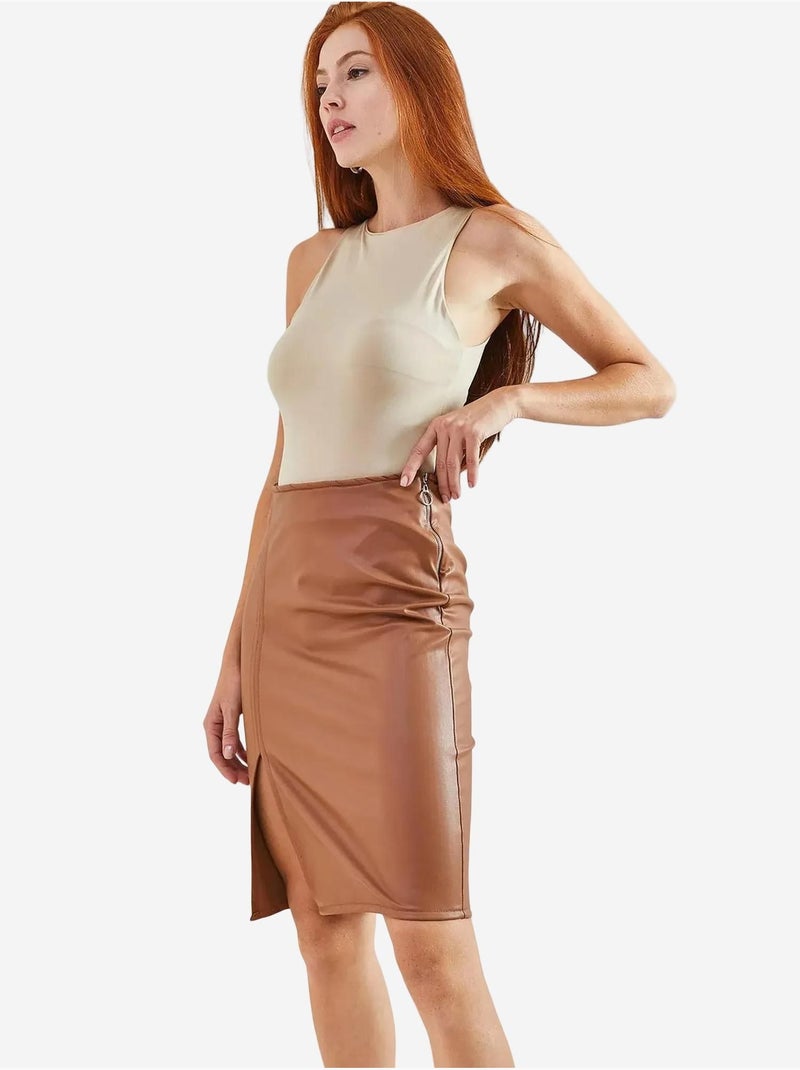 Falda midi de talle alto en piel sintética con abertura de lucci Marrón chocolate - Kiabi