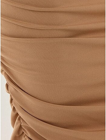 Falda midi fruncida
