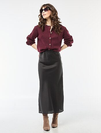 Falda midi ligera