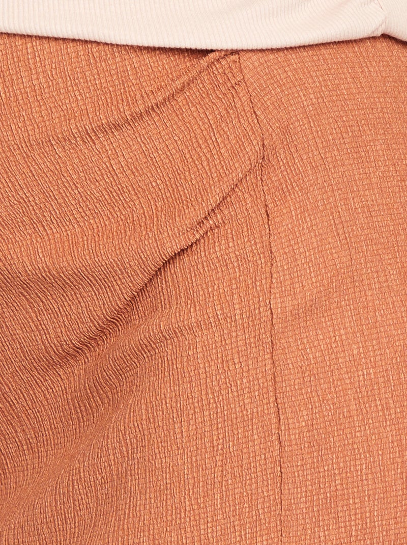 Falda midi premamá de punto gofrado MARRON - Kiabi