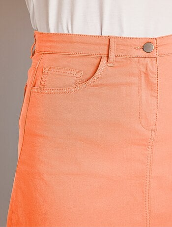 Falda midi trapecio con 5 bolsillos