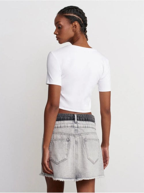 Falda mini vaquera de tiro medio para mujer dilvin - Kiabi Falda mini vaquera de tiro medio para mujer dilvin - Kiabi