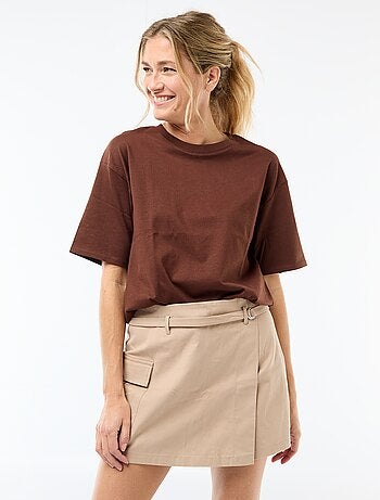 Falda pantalón corta con cinturón