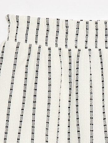 Falda pantalón de rayas verticales finas