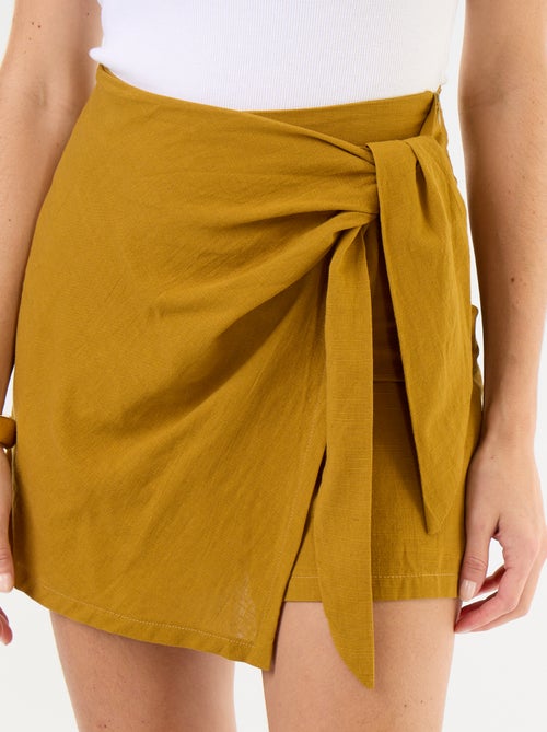 Falda pantalón ligera con cinturón para anudar - Kiabi Falda pantalón ligera con cinturón para anudar - Kiabi