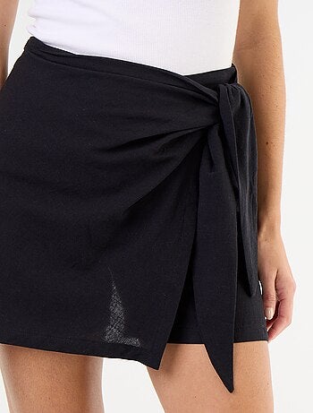 Falda pantalón ligera con cinturón para anudar
