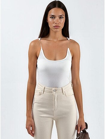 Fitted u collar knitted sleeveless tank top hiccup