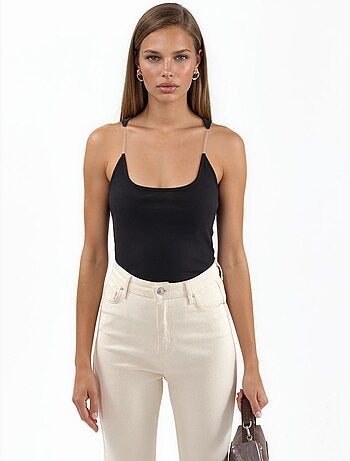 Fitted u collar knitted sleeveless tank top hiccup