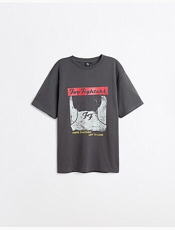 Foo Fighters con camiseta, MO Fashion