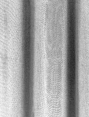 Forro 100 % opaco y térmico con velcro