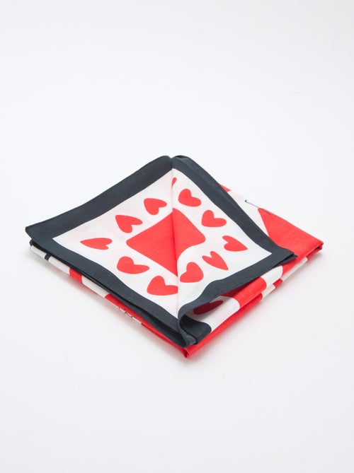 Foulard estampado fantasía (100x100 cm) 'Agathe Sorlet x Kiabi' - San Valentín - Kiabi