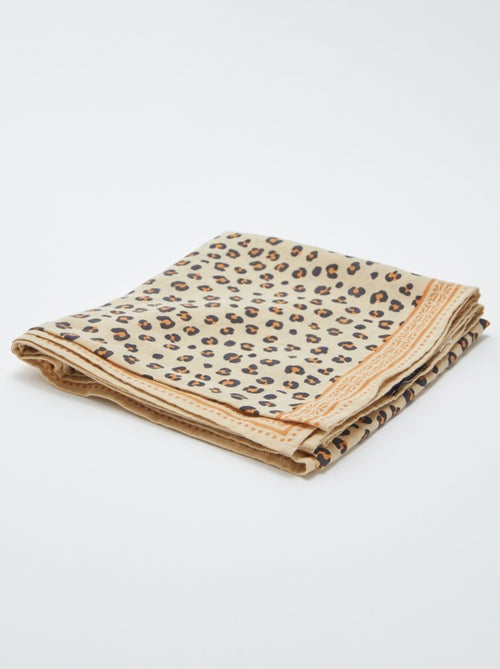 Fular amplio estampado - Kiabi