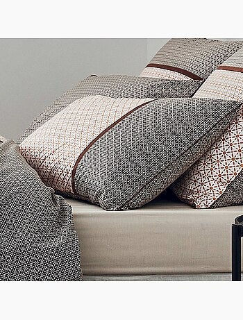 Funda de almohada de percal con diseño gráfico