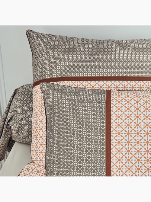 Funda de almohada de percal con diseño gráfico - Kiabi Funda de almohada de percal con diseño gráfico - Kiabi