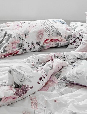 Funda de almohada Delicate bouquet "Happyfriday