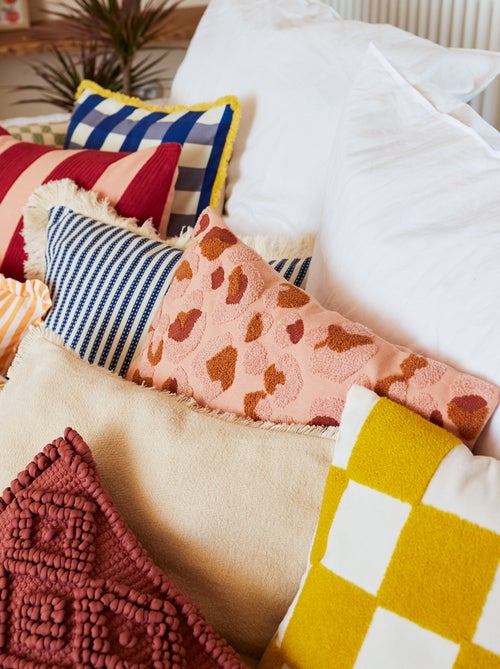 Funda de cojín bordada - Kiabi Home - Kiabi