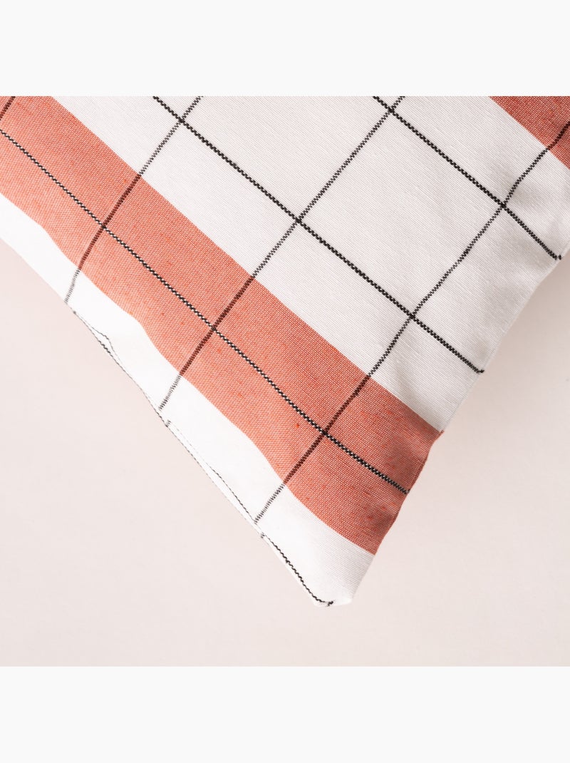 Funda de cojín cuadrada a rayas con cuadros en relieve - Gamusi. Ladrillo - Kiabi