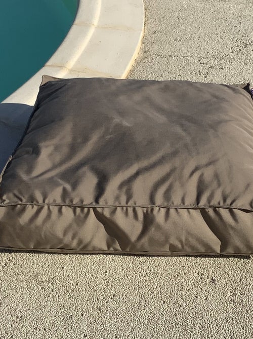 Funda de cojín de suelo outdoor - Kiabi Funda de cojín de suelo outdoor - Kiabi