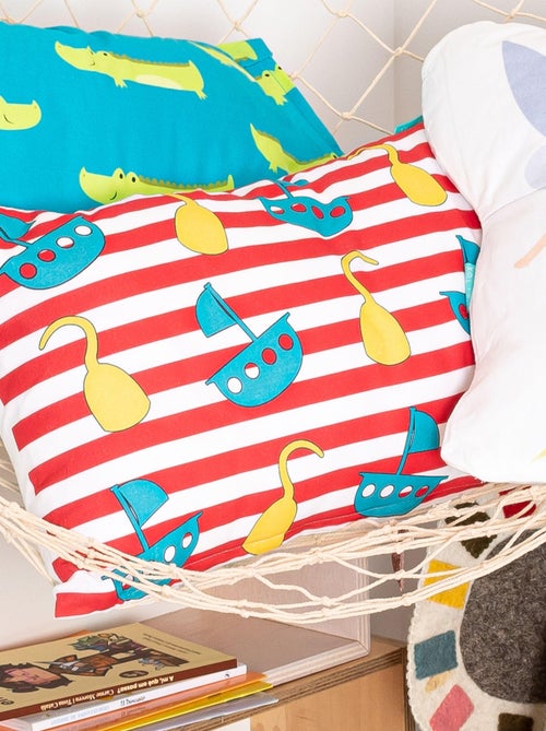 Funda de cojín Flying boy "Happyfriday" - Kiabi