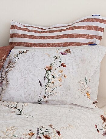 Funda de cojín Wild flowers "Happyfriday
