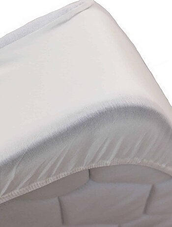 Funda impermeable para colchón con sábanas ajustables HYGIENA KID