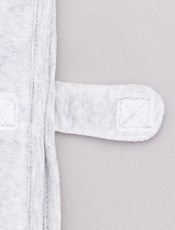 Funda para cartilla sanitaria 'conejo' - Kiabi