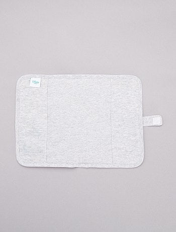 Funda para cartilla sanitaria 'El rey león' - Kiabi