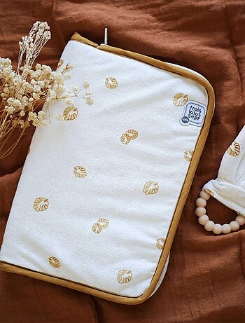 Funda para la cartilla de salud