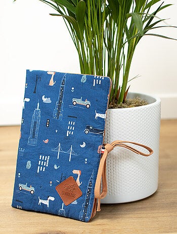 Funda personalizable para cartilla de salud | SEVIRA KIDS