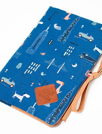 Funda personalizable para cartilla de salud | SEVIRA KIDS