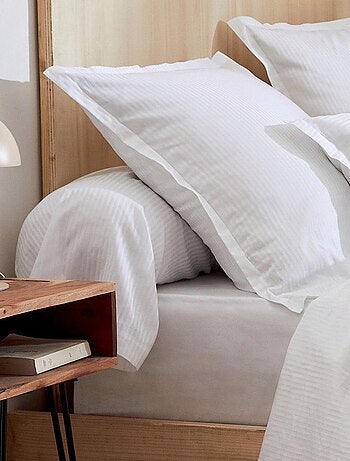 Fundas de almohadón con estilo de gran hotel