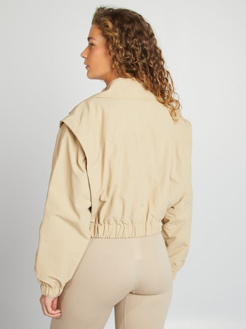 Gabardina corta - corte cropped - Kiabi