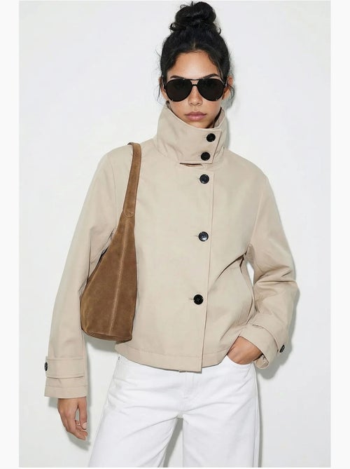 Gabardina corta con cuello mao lucci - Kiabi Gabardina corta con cuello mao lucci - Kiabi