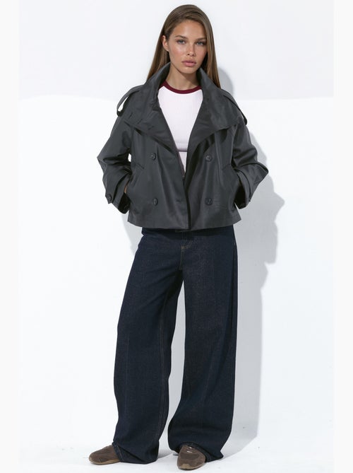 Gabardina corta de piel sintética hiccup - Kiabi Gabardina corta de piel sintética hiccup - Kiabi