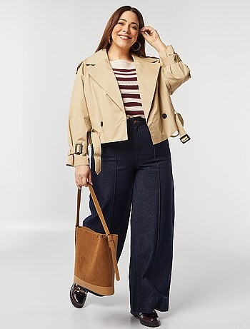 Gabardina corta impermeable