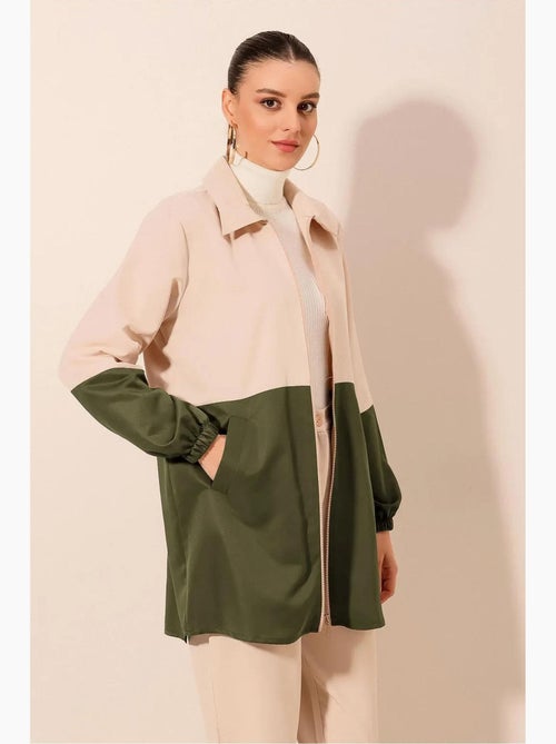 Gabardina de poliéster con bloques de color bdart - Kiabi Gabardina de poliéster con bloques de color bdart - Kiabi