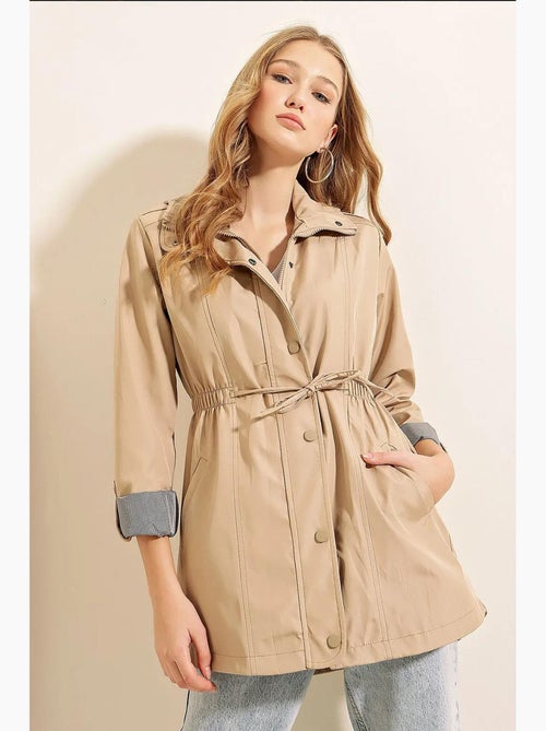 Gabardina tejida con cintura de cordón y puños enrollables bdart - Kiabi Gabardina tejida con cintura de cordón y puños enrollables bdart - Kiabi