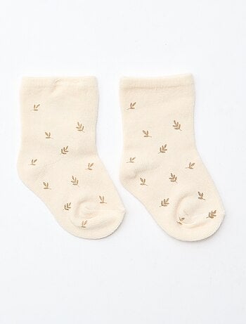 GIFTBOX Pelele + calcetines + muselina + babero
