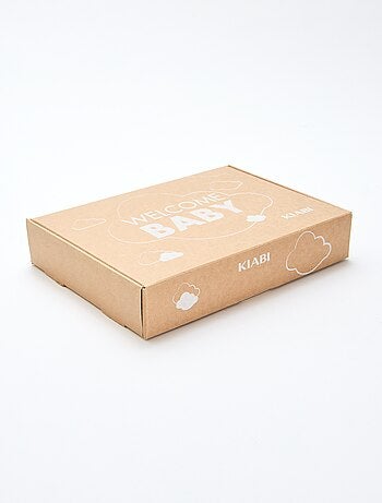 GIFTBOX Pelele + calcetines + muselina + babero