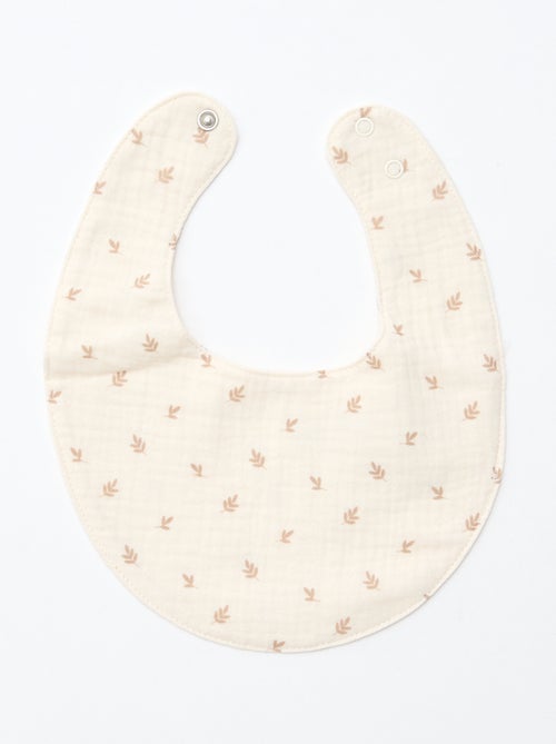 GIFTBOX Pelele + calcetines + muselina + babero - Kiabi