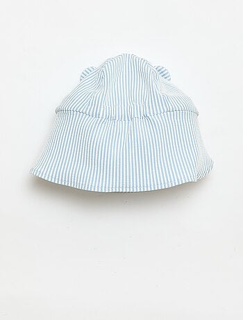 Gorra a rayas con cubrenuca y orejas